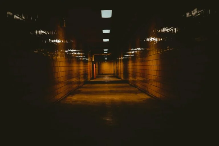 Ciemny tunel